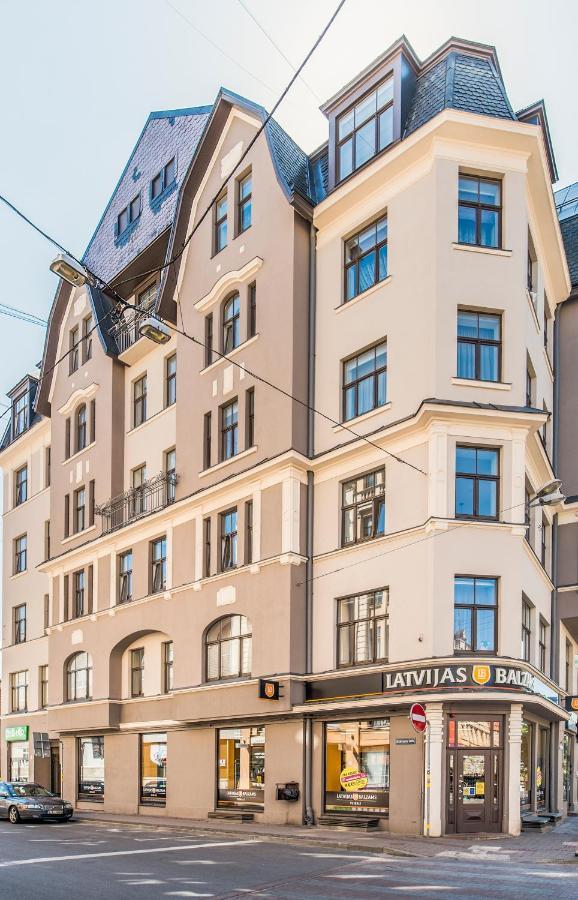 Perfect Location Cozy Studio Apt ➤Fully Equipped Рига Екстер'єр фото